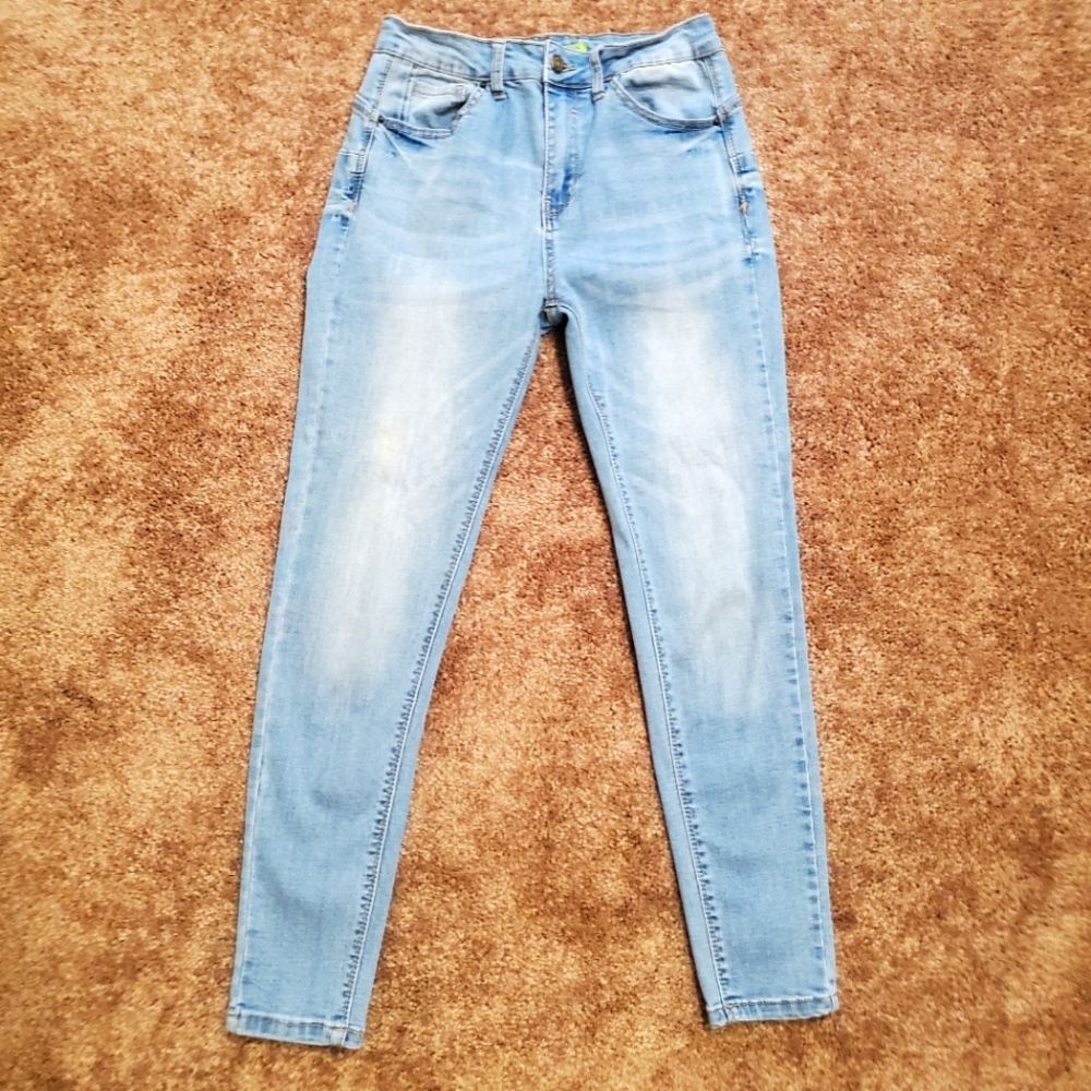 Butt Lift Jeans